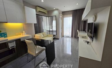 出售 1 卧室 公寓 在 Khlong San, 曼谷