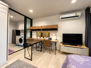 For sale studio condo in Pathum Wan, Bangkok