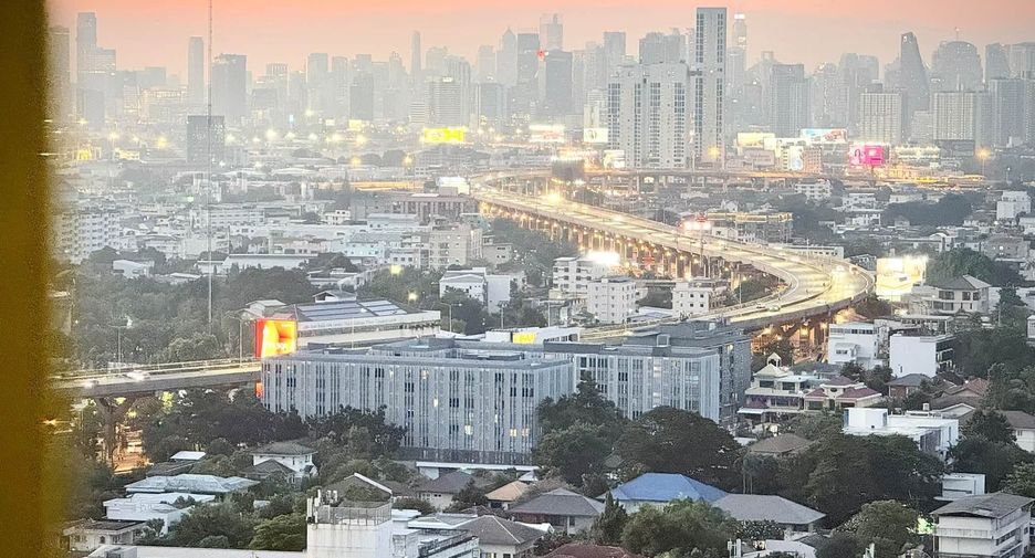 For rent 1 bed condo in Bang Na, Bangkok
