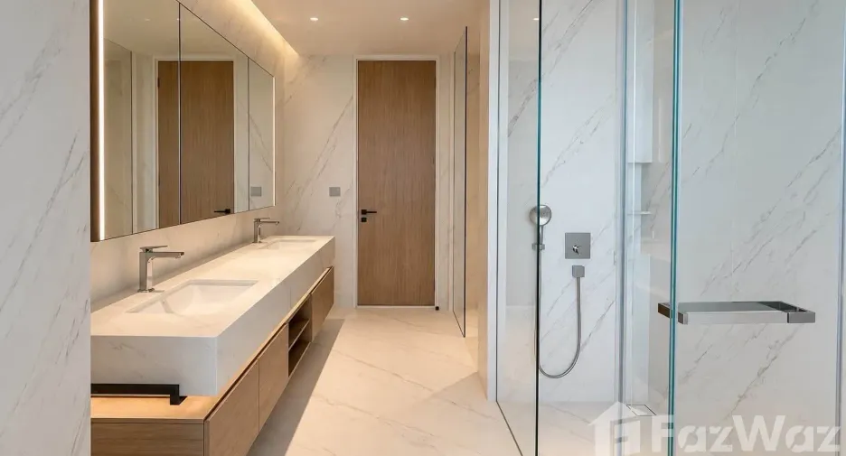 Condo en alquiler de 3 habitaciones en Sathon, Bangkok