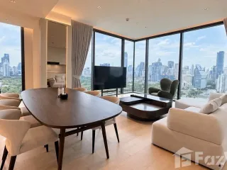 Condo en alquiler de 3 habitaciones en Sathon, Bangkok
