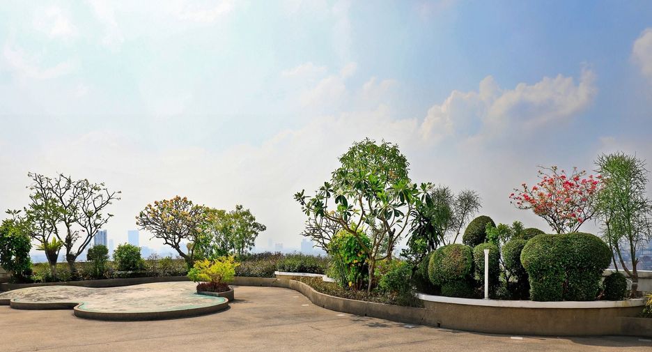 For sale 2 bedrooms condo in Prawet, Bangkok