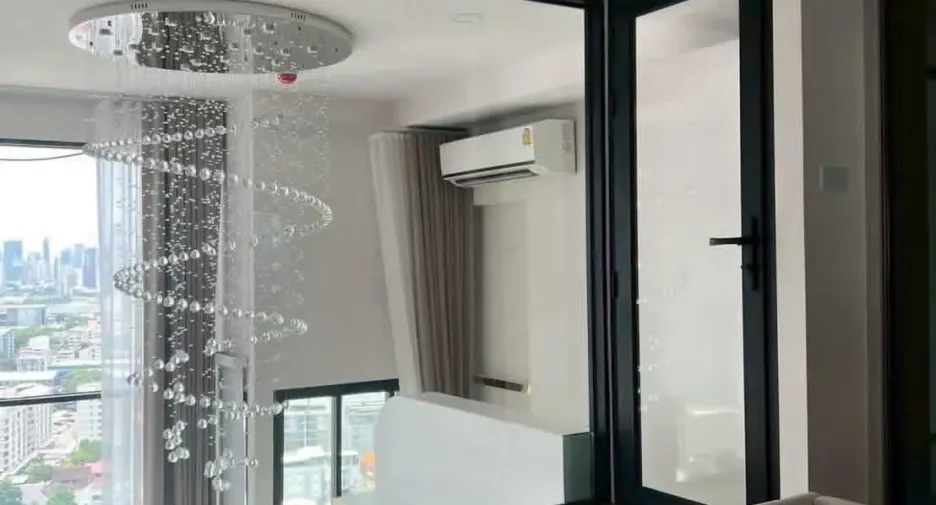 Wohnung zum Kauf und zur Miete mit 1 Zimmer in Huai Khwang, Bangkok