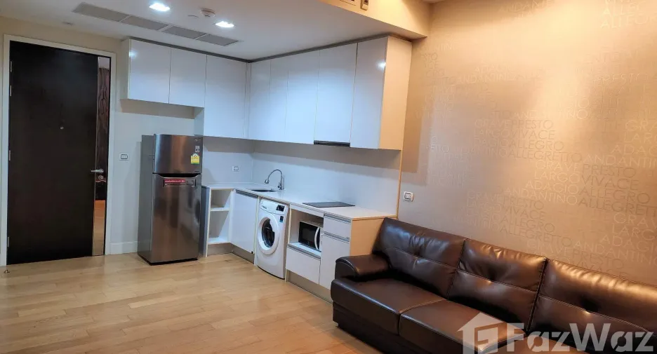 For rent 2 bedrooms condo in Chatuchak, Bangkok