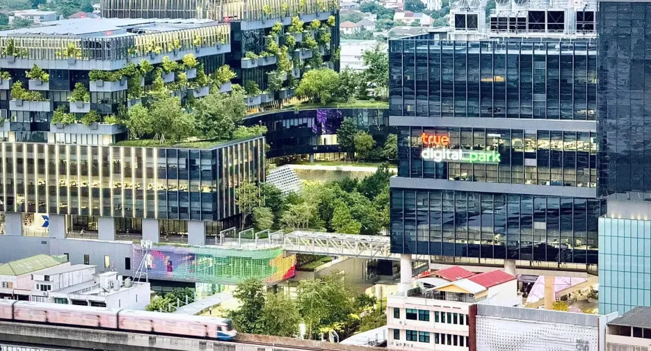 Condo en alquiler de 2 habitaciones en Bang Na, Bangkok
