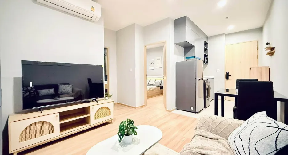 Condo en alquiler de 2 habitaciones en Bang Na, Bangkok