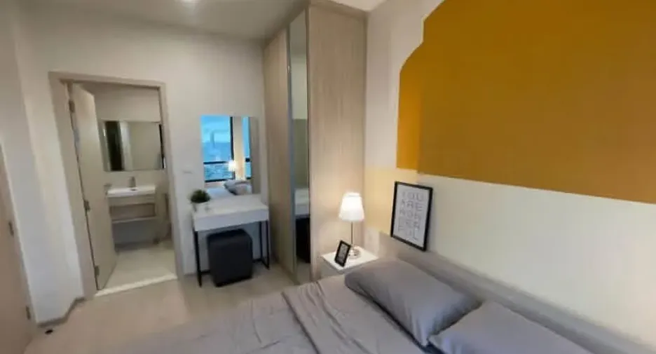 Wohnung zur Miete mit 1 Zimmer in Huai Khwang, Bangkok
