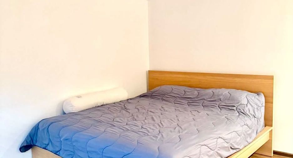 For rent 4 ベッドルーム condo in Watthana, Bangkok