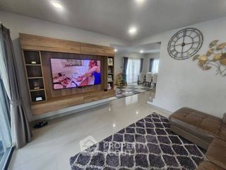 出售 4 卧室 独立屋 在 Si Racha, Chon Buri