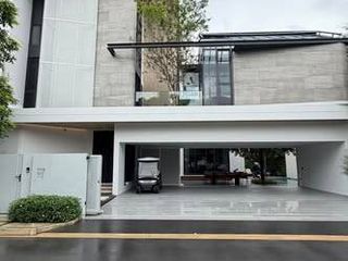 出售 4 卧室 独立屋 在 Saphan Sung, 曼谷