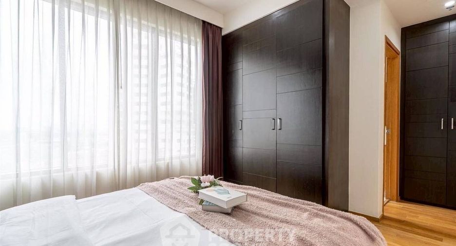 À vendre 2 chambres condo à Khlong Toei, Bangkok