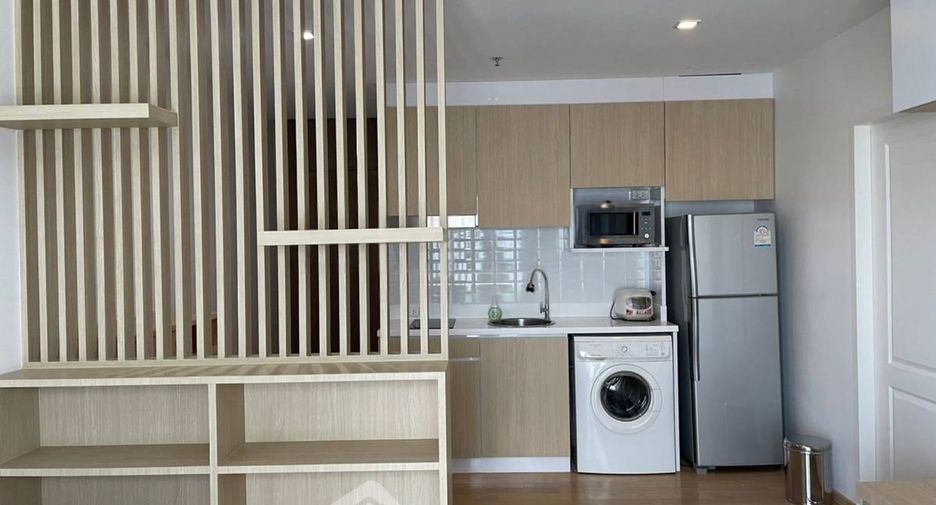 À vendre 1 chambre condo à Khlong Toei, Bangkok