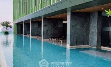 For sale 2 bedrooms condo in Pathum Wan, Bangkok