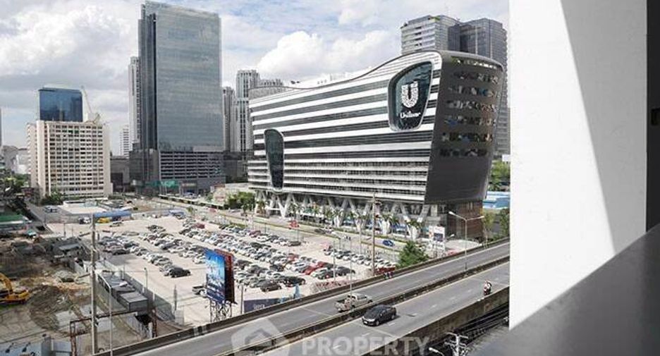 Wohnung zum Kauf mit 2 Zimmer in Huai Khwang, Bangkok