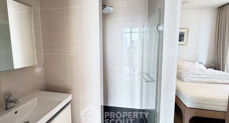 Продажа 2 спальни кондо в Кхлонг Тоеи, Бангкок