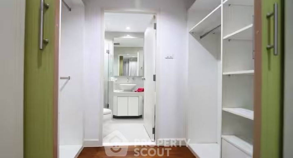 À louer 2 chambres condo à Khlong Toei, Bangkok