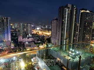 Wohnung zur Miete mit 1 Zimmer in Huai Khwang, Bangkok