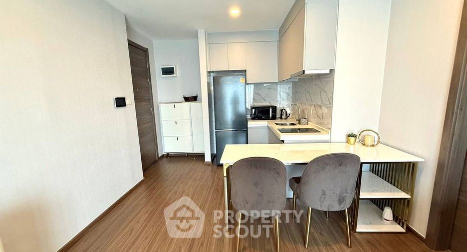 Wohnung zur Miete mit 1 Zimmer in Huai Khwang, Bangkok