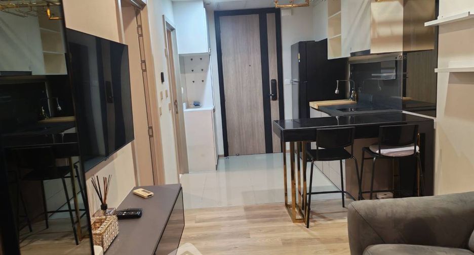 Condo en alquiler de 1 habitaciones en Khlong Toei, Bangkok