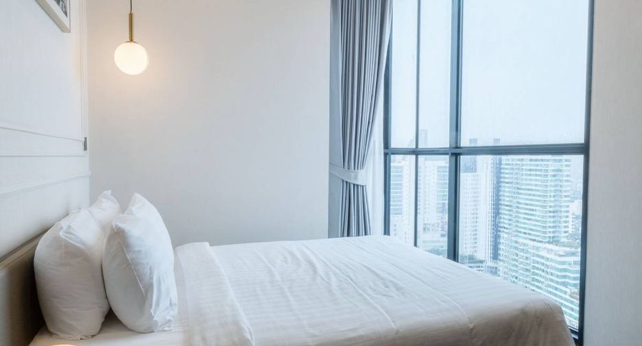 For rent 2 bedrooms condo in Watthana, Bangkok