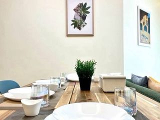 Wohnung zur Miete mit 2 Zimmer in Huai Khwang, Bangkok