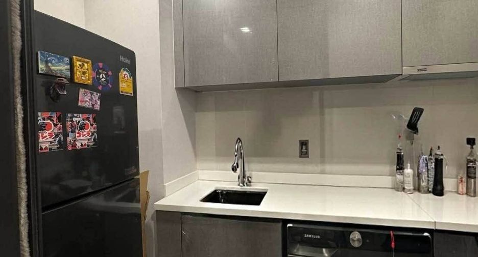 Wohnung zur Miete mit 1 Zimmer in Huai Khwang, Bangkok