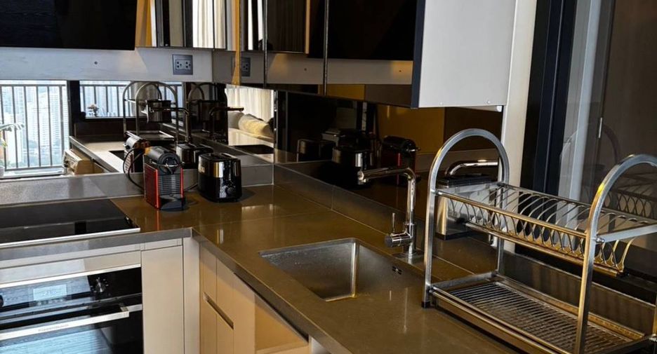 For rent 2 bedrooms condo in Watthana, Bangkok