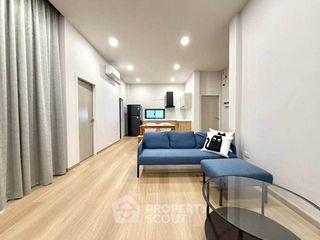 Casa en alquiler de 3 habitaciones en Si Racha, Chonburi