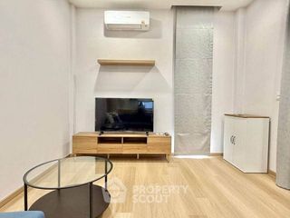 Casa en alquiler de 3 habitaciones en Si Racha, Chonburi