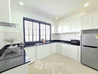 For rent 3 bedrooms house in Mueang Chon Buri, Chonburi