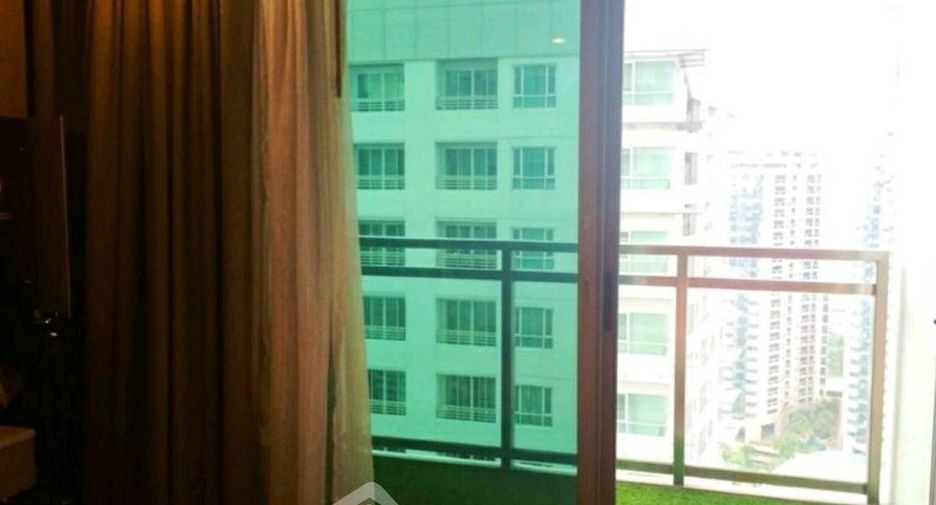 Wohnung zur Miete mit 3 Zimmer in Khlong Toei, Bangkok