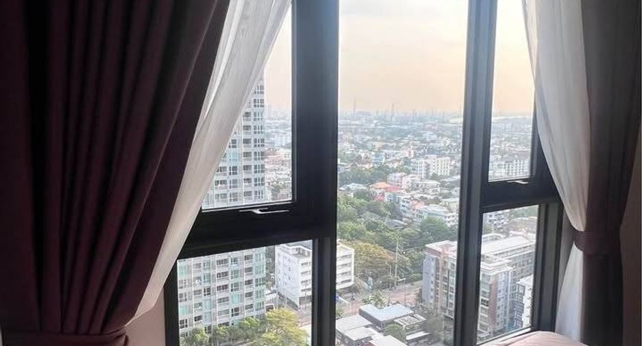 Condo en alquiler de 2 habitaciones en Phra Khanong, Bangkok