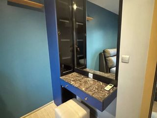 Wohnung zur Miete mit 1 Zimmer in Huai Khwang, Bangkok