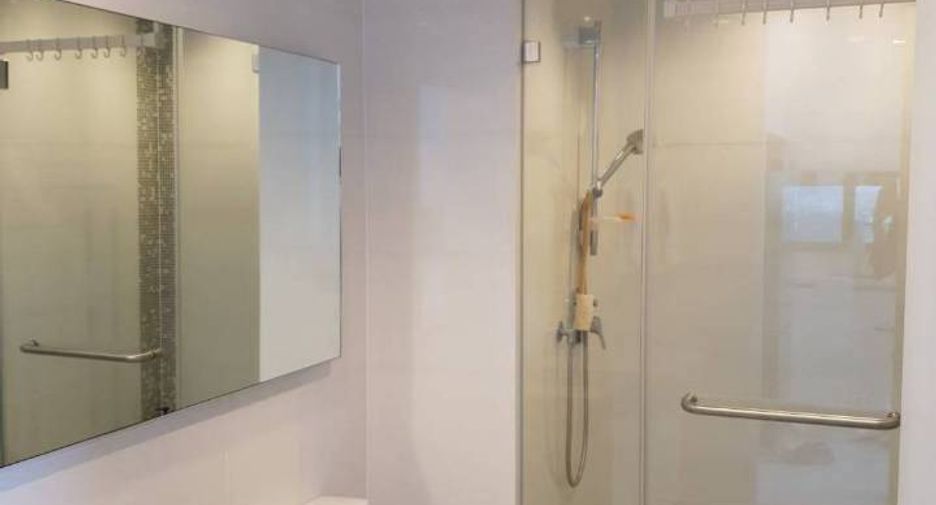 For rent 1 bed condo in Sathon, Bangkok