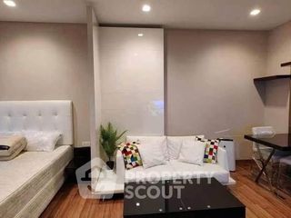 Wohnung zur Miete mit 1 Zimmer in Huai Khwang, Bangkok