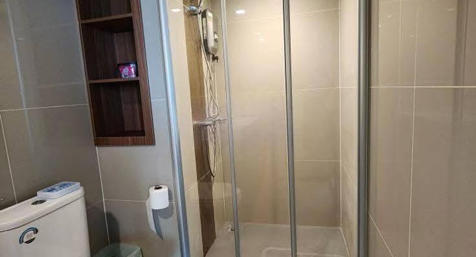 Wohnung zur Miete mit 2 Zimmer in Huai Khwang, Bangkok