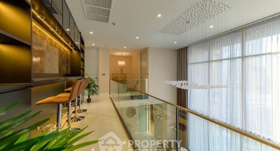 À louer 2 chambres condo à Khlong Toei, Bangkok