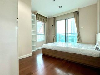 Wohnung zur Miete mit 2 Zimmer in Huai Khwang, Bangkok