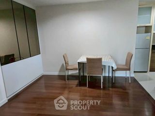 Wohnung zur Miete mit 2 Zimmer in Huai Khwang, Bangkok