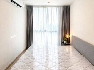 Wohnung zur Miete mit 1 Zimmer in Huai Khwang, Bangkok