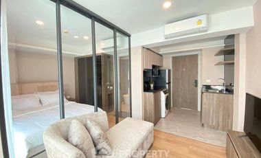 Wohnung zur Miete mit 1 Zimmer in Huai Khwang, Bangkok