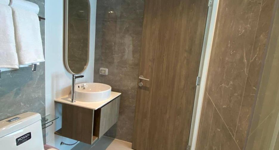 Wohnung zur Miete mit 1 Zimmer in Huai Khwang, Bangkok