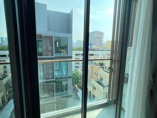 Wohnung zur Miete mit 1 Zimmer in Huai Khwang, Bangkok