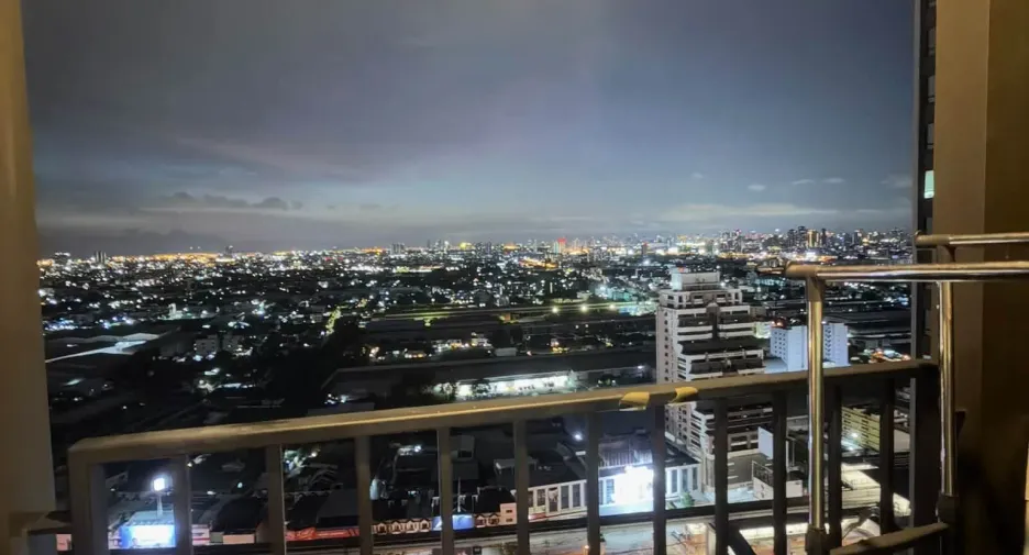 À louer 1 chambre condo à Bang Na, Bangkok