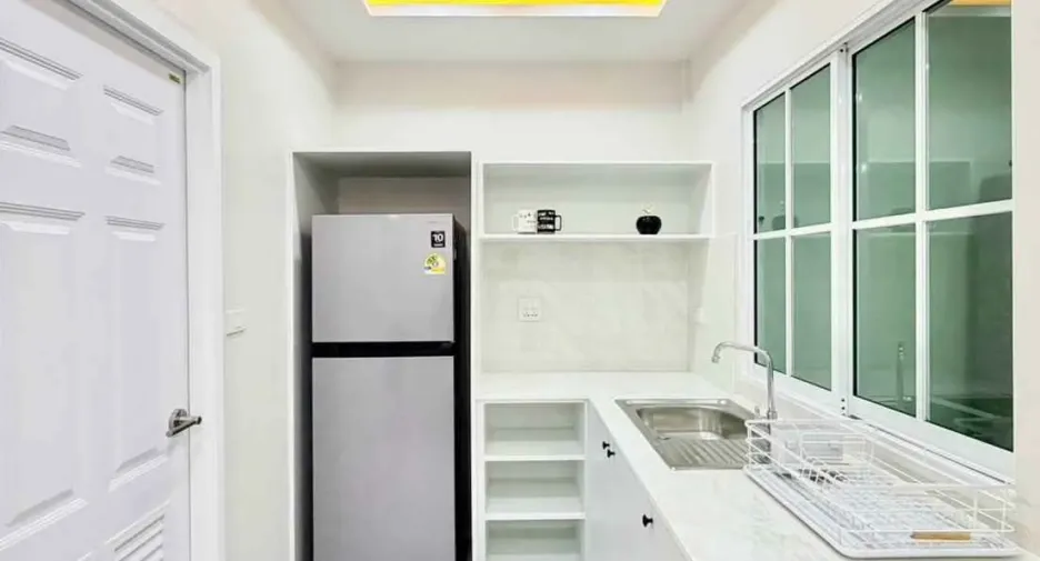 For sale 3 bedrooms townhouse in Bang Lamung, Chonburi