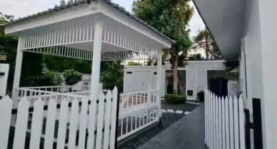 出售 3 卧室 独立屋 在 Bang Lamung, Chon Buri