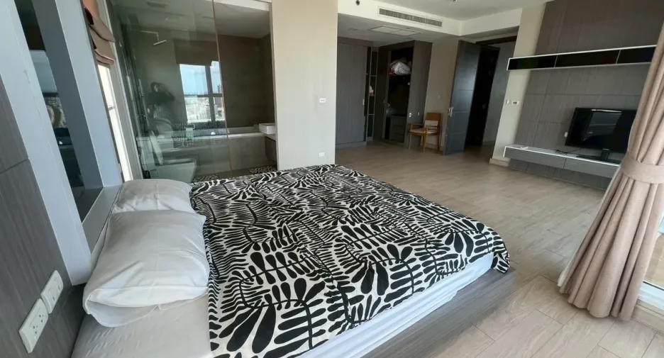 出租 和 出售 3 卧室 公寓 在 Bang Lamung, Chon Buri