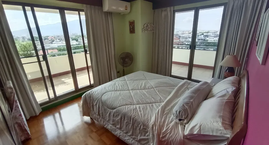 出售 2 卧室 公寓 在 Mueang Chiang Mai, Chiang Mai