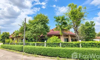 Haus zur Miete mit 4 Zimmer in Mueang Chiang Mai, Chiang Mai