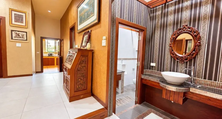 Haus zur Miete mit 4 Zimmer in Mueang Chiang Mai, Chiang Mai